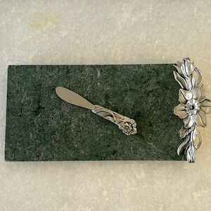Seagull Pewter and Green Marble Daffodil Design Serving Board Cheese Board Set